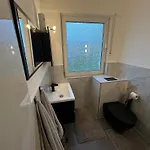House Bahamas בית הארחה