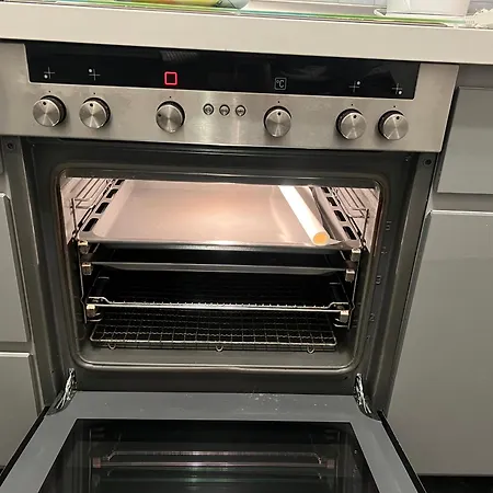 招待所 House Bahamas 3*